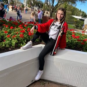 Meet your Posher, Amelia